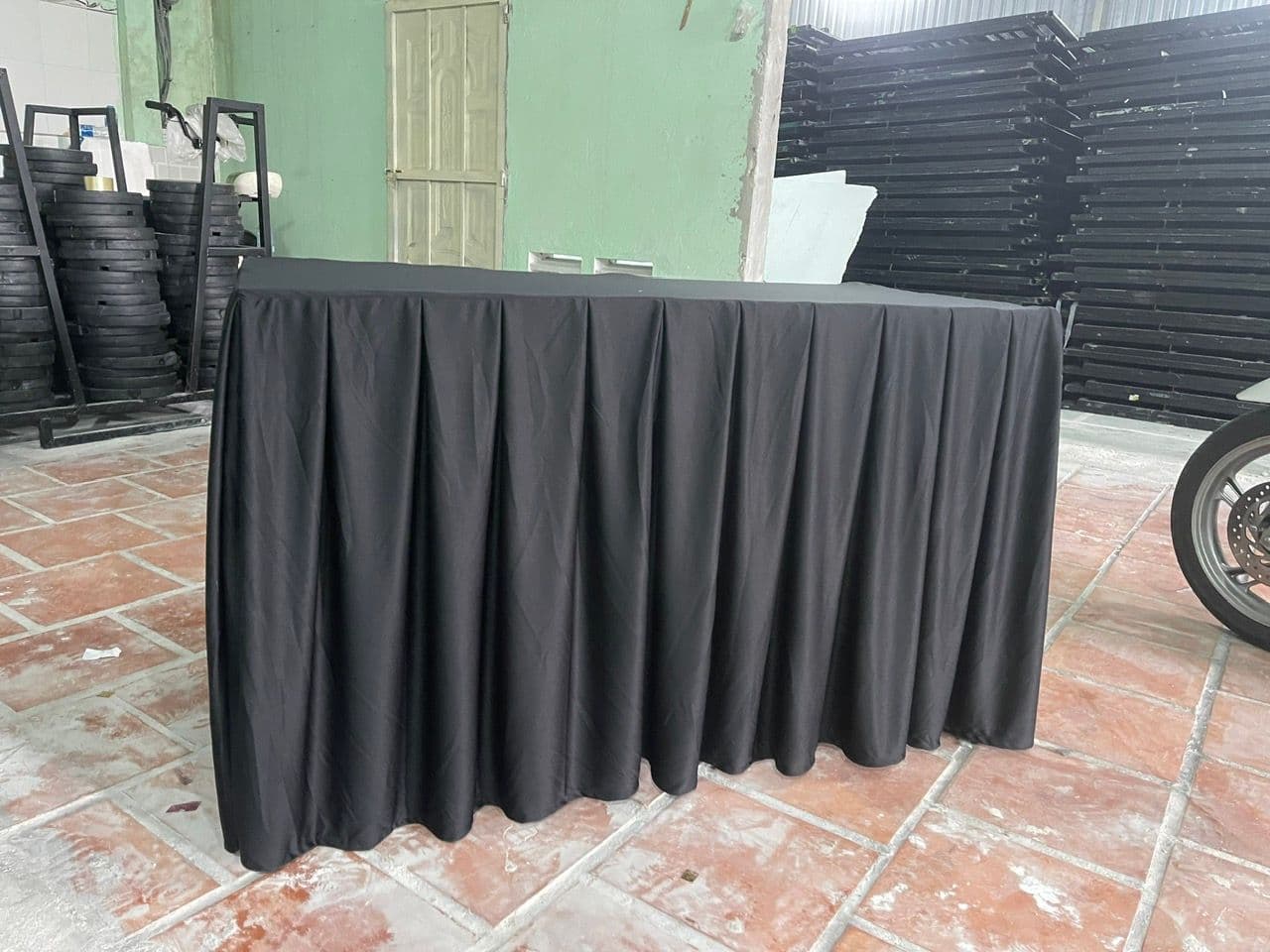 BÀN DÀI SỰ KIỆN - 3