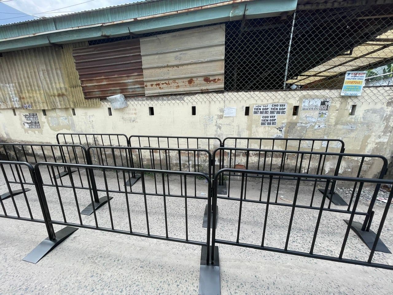 HÀNG RÀO PHÂN LUỒNG - 5