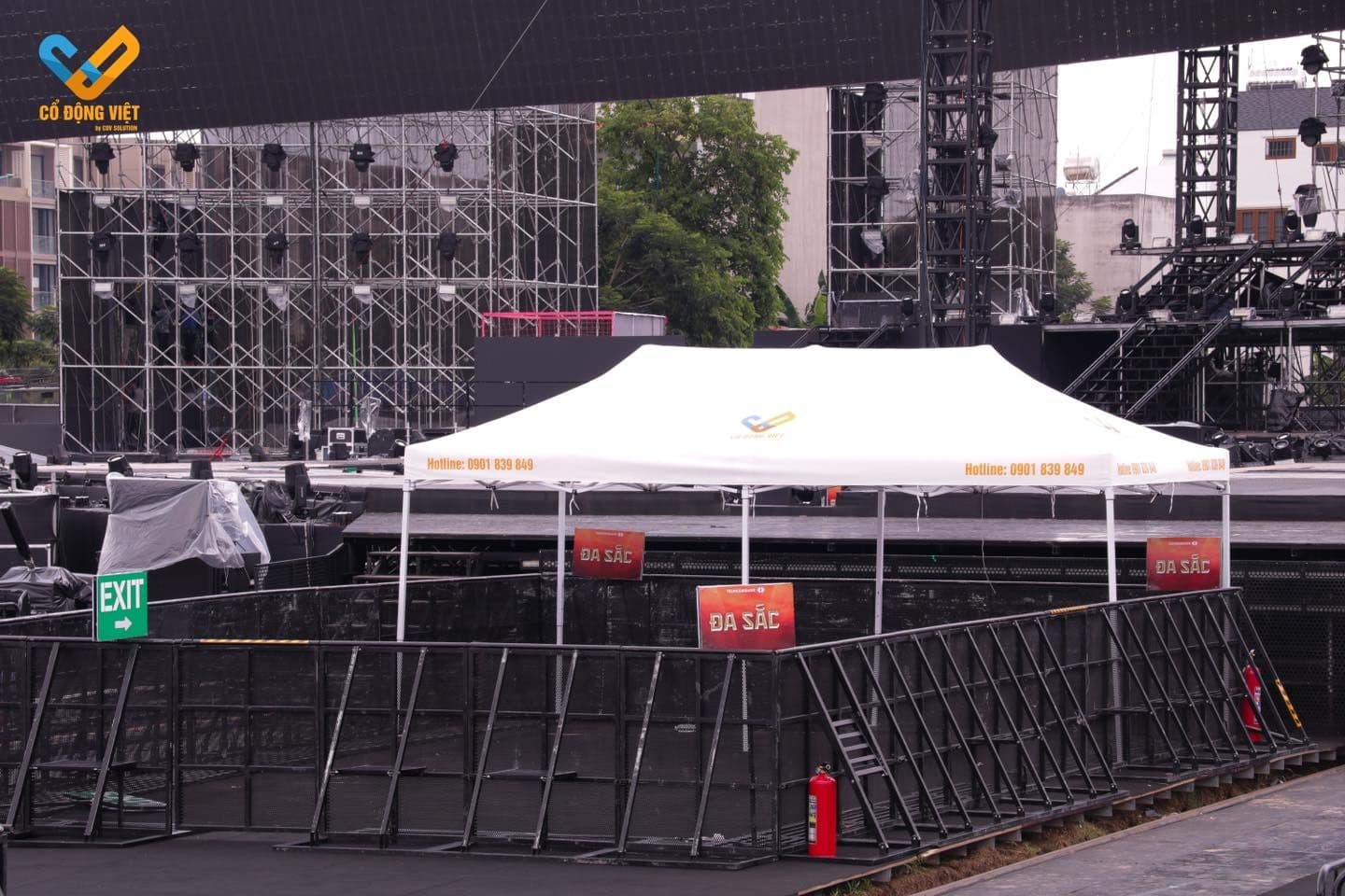 HÀNG RÀO CHỐNG BẠO ĐỘNG - 1