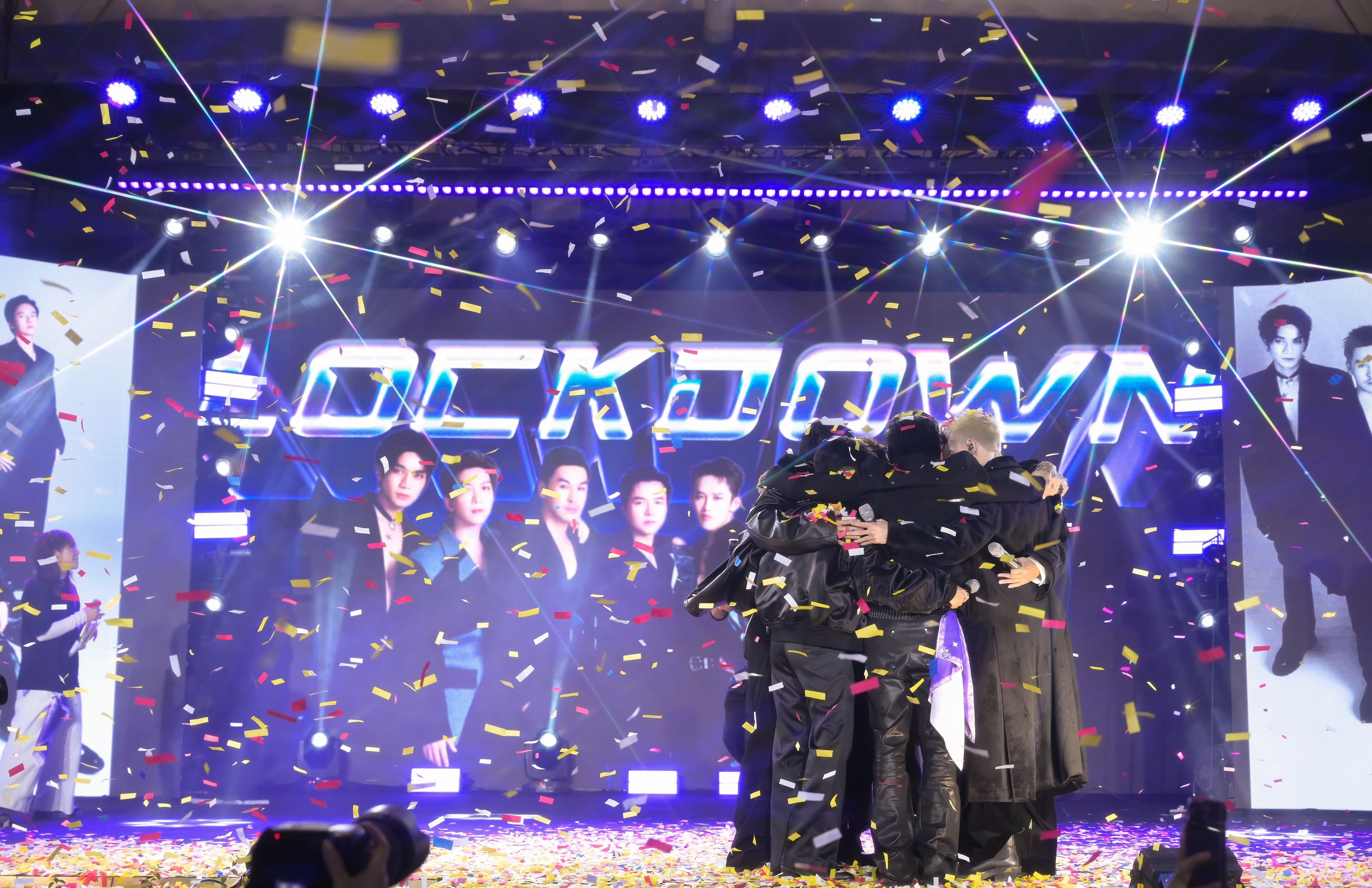 FANMEETING CHÍN MUỒI IN HÀ NỘI